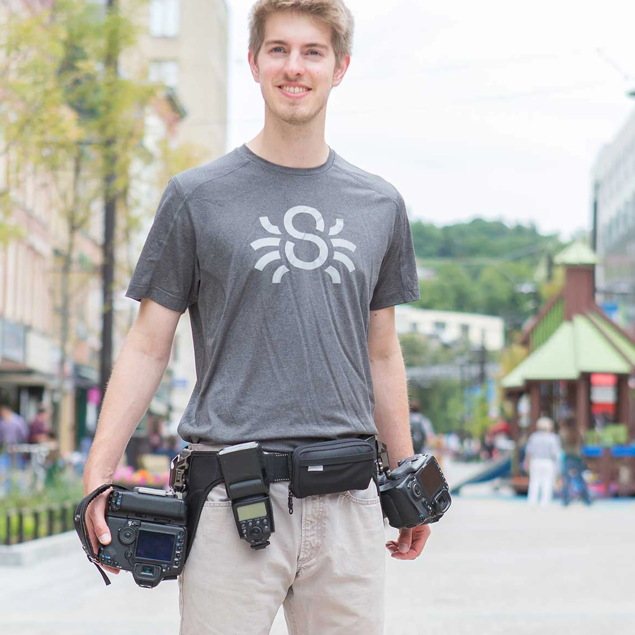 951: SpiderPro Memory Card Organizer Pouch v2 - Image 13